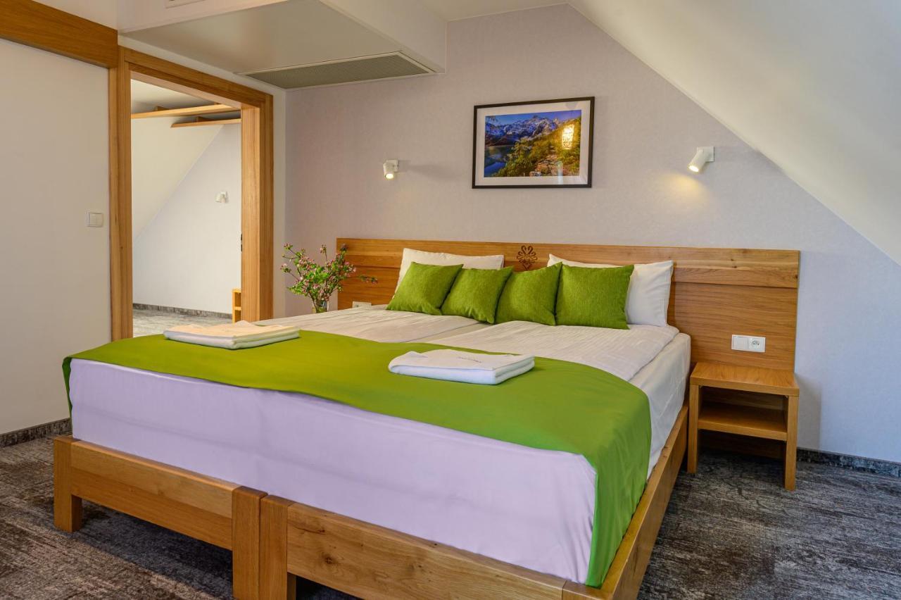Hotel Bachledowka Czerwienne エクステリア 写真