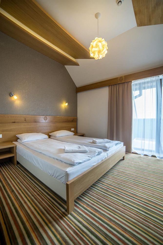 Hotel Bachledowka Czerwienne エクステリア 写真